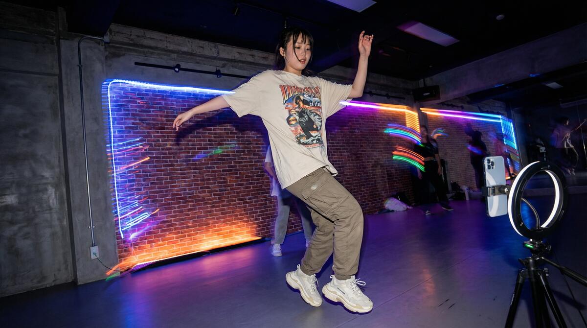 小黄书舞蹈视频